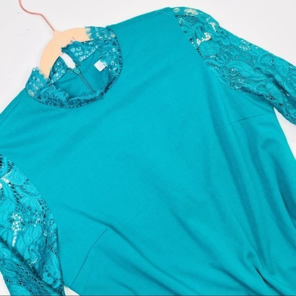 Charming Charlie Teal Aqua Lace Sleeve Shift Dress‎ Size Small - Picture 5 of 8